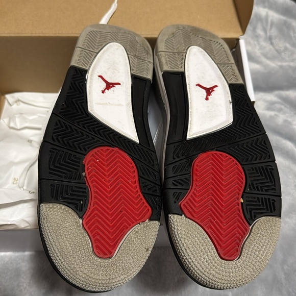 Jordan 3s, white black cement. Dropped 9/9/2015 - Picture 3 of 5